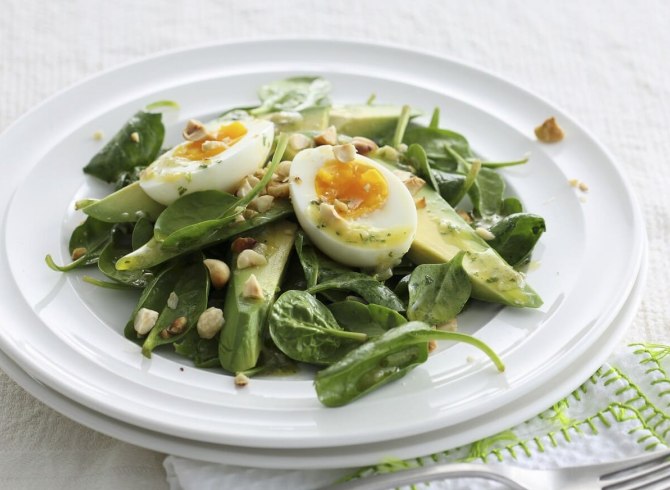 Insalata di Spinaci, uova e avocado ricetta
